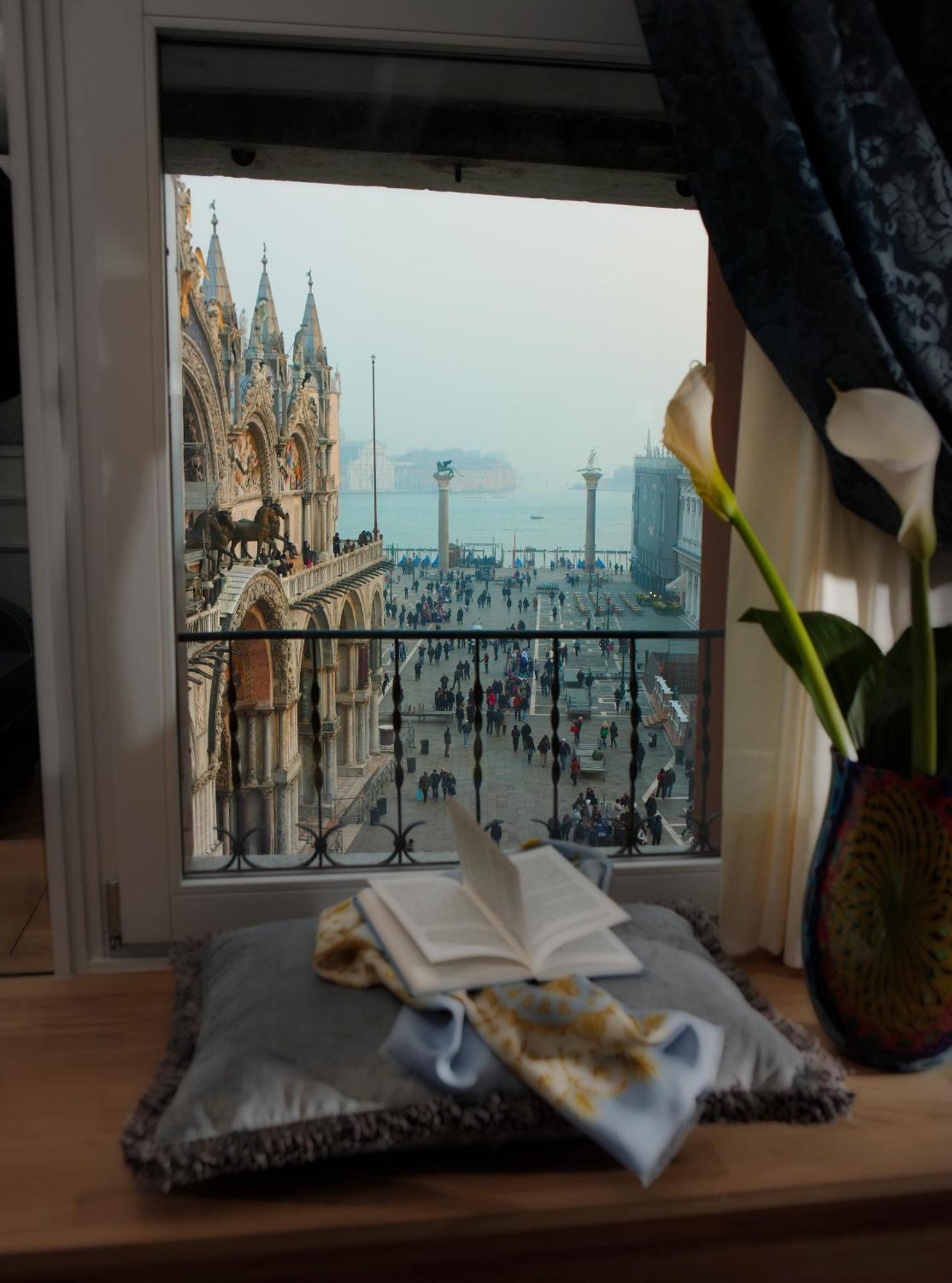 Canaletto Luxury Suites - San Marco Luxury Venedig Exterior foto