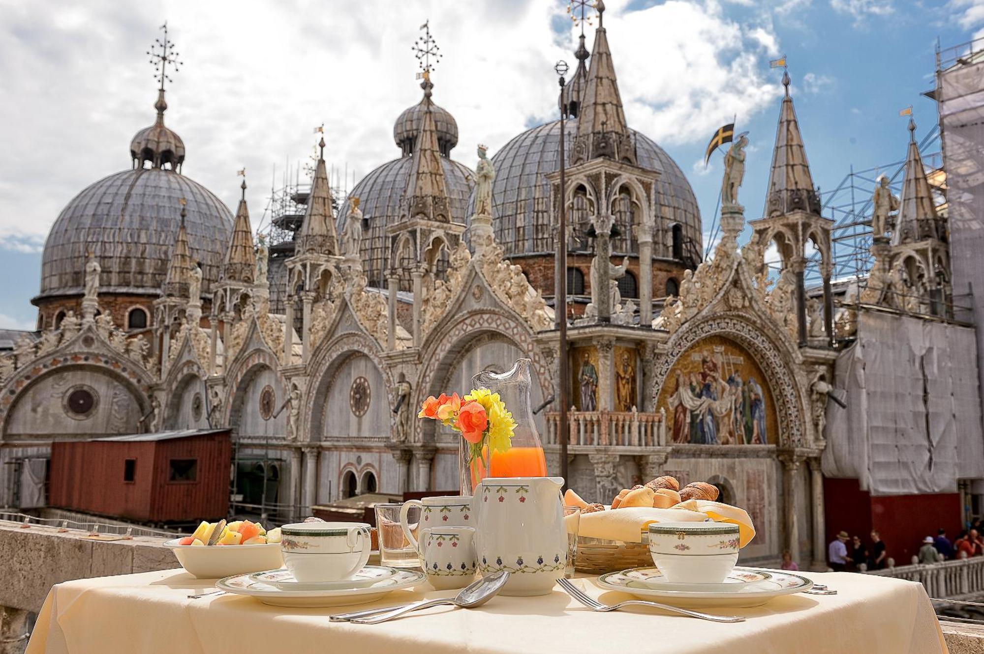Canaletto Luxury Suites - San Marco Luxury Venedig Exterior foto